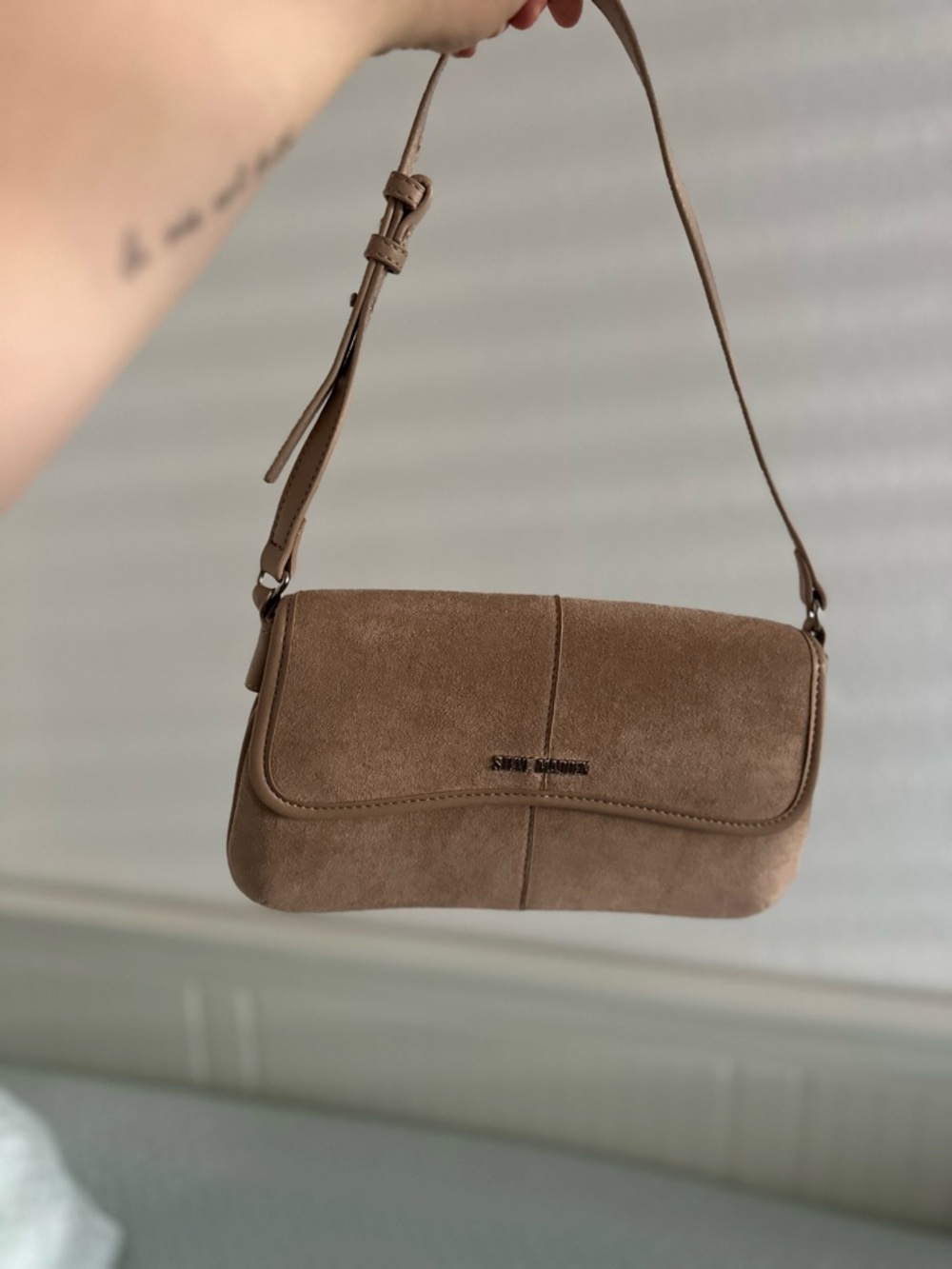 Steve Madden Suede Shoulder Bad